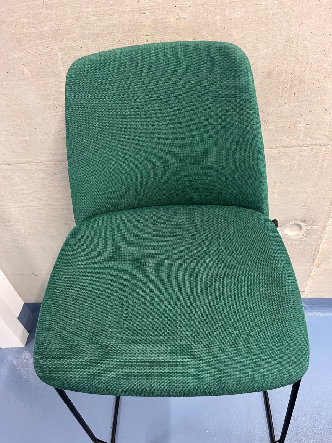 Seconde chaise tapissée après nettoyage par KB Clean