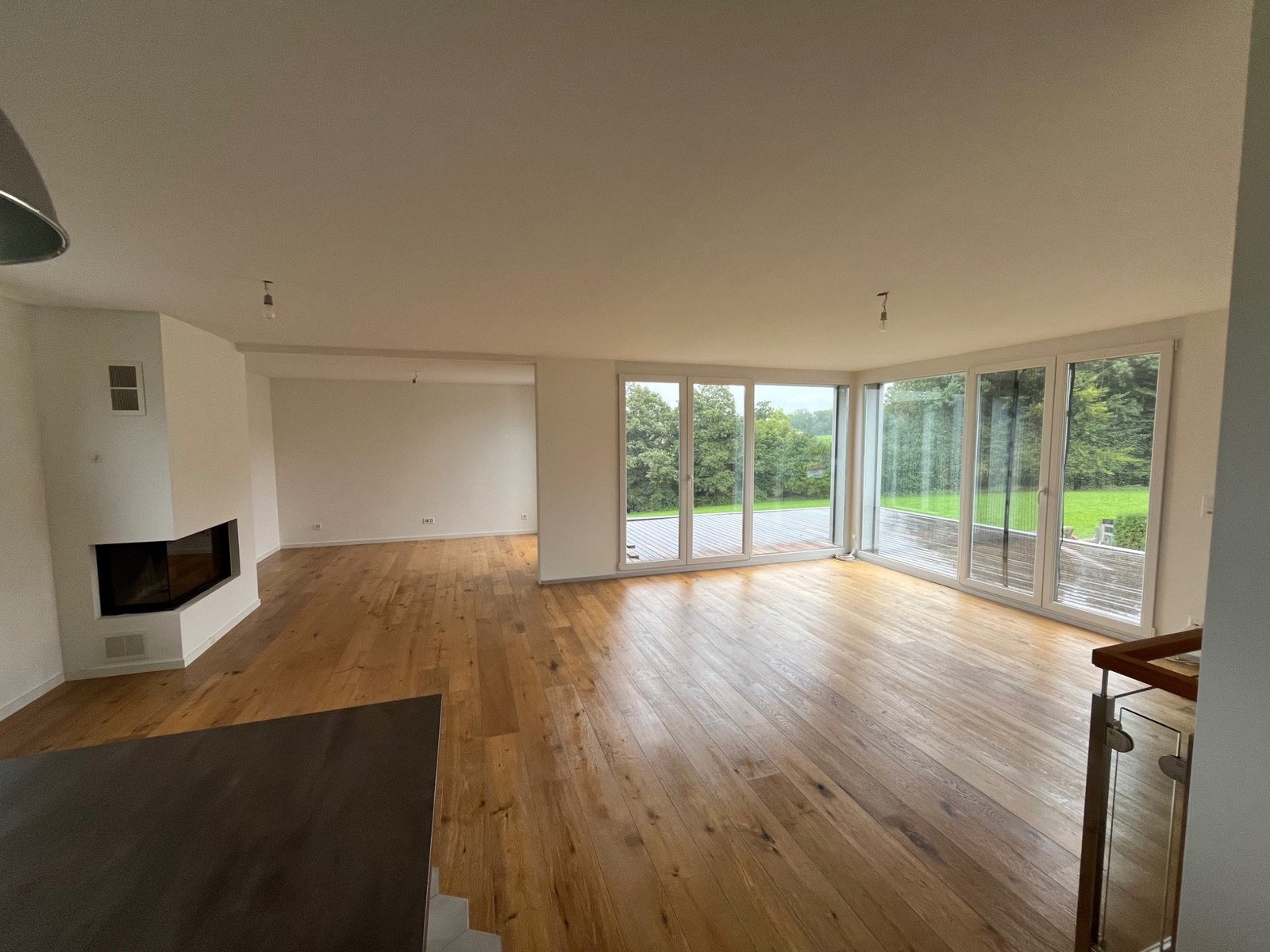 Réalisation KB Sols · Espace de vie aux tonalités bois